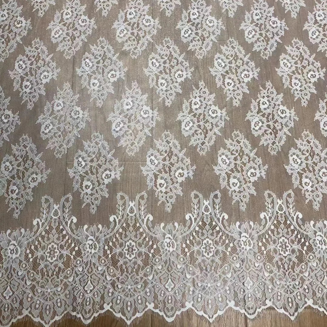 Guangzhou Supplier Floral Bridal Chantilly Lace Fabric Eyelash Edge LT21499