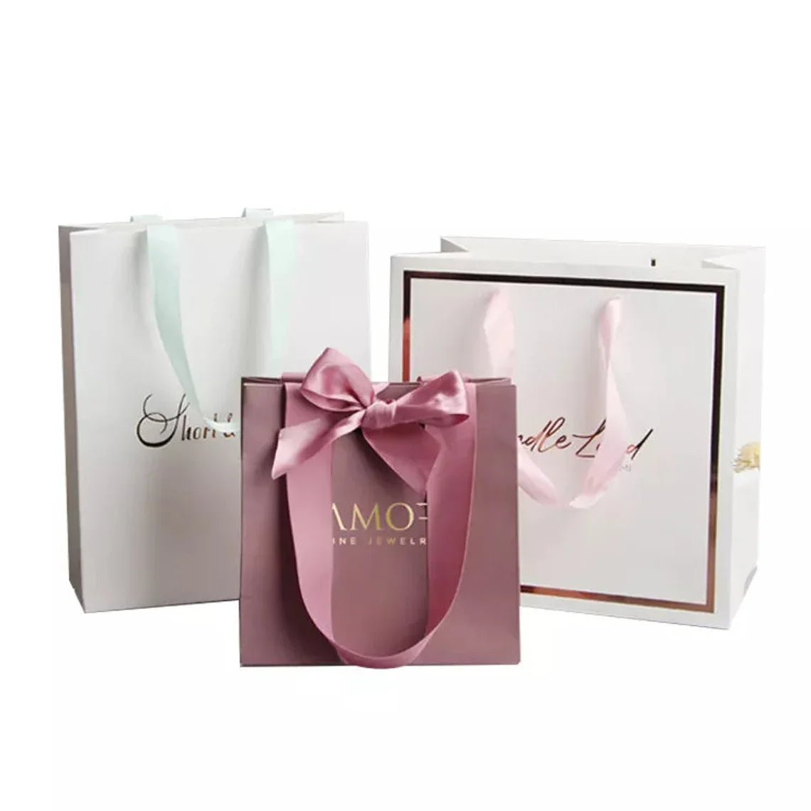 Wholesale Luxury Art Paper Boutique Bags with Custom Logo White Shopping Bags with Handle for Craft Gifts 'Thank You' Included