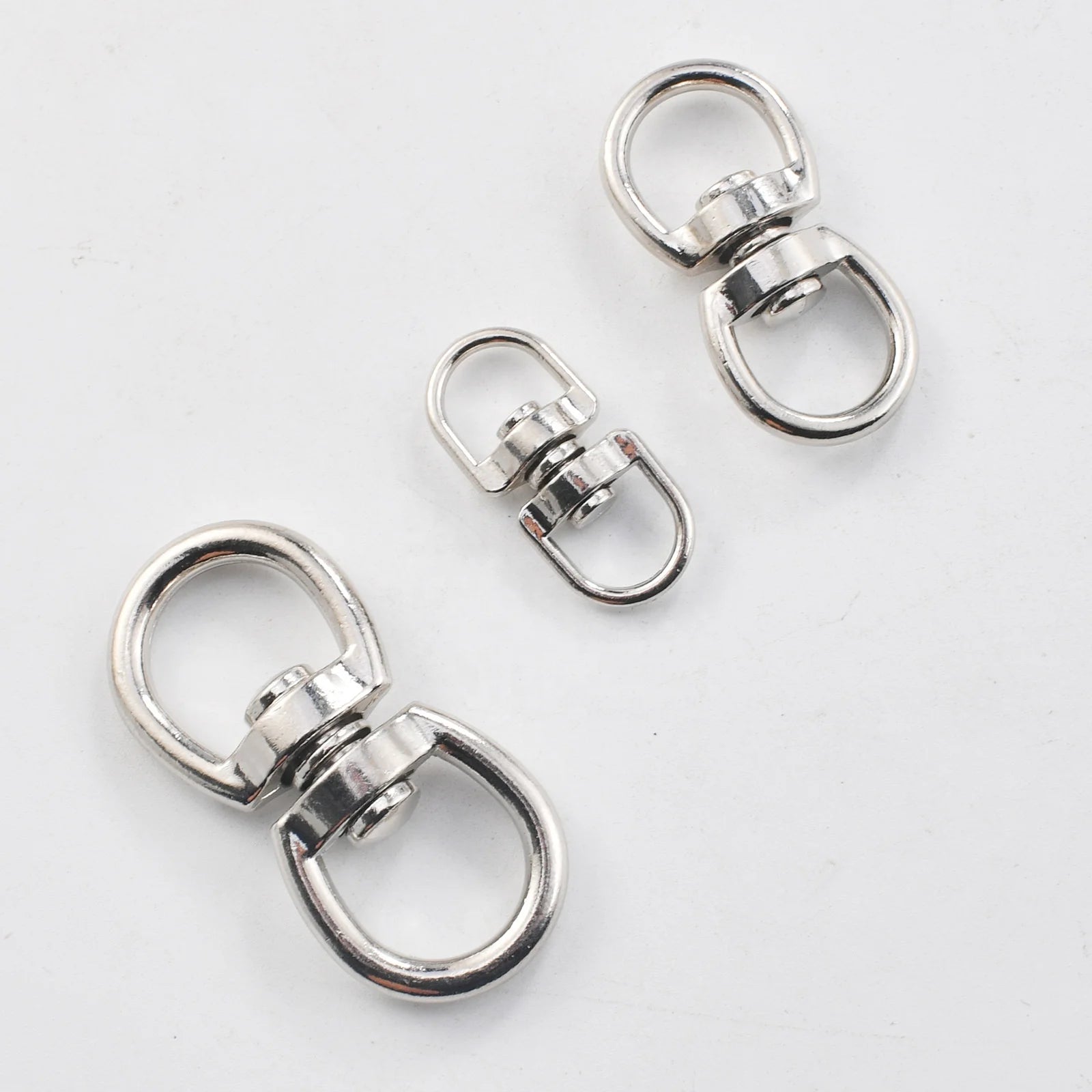 Nickel-Plated Silver Zinc Alloy Rotating/Figure-8/Universal Ring Buckle-Durable Easy Installation Pet Harness Dog Buckle for