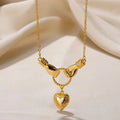 2025 Fashion Waterproof 18k Gold Plated Stainless Steel Necklace Zircon Evil Eye Necklace Hand in Hand Necklace for Women