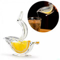 D222 Transparent Plastic Acrylic Crystal Boat-Shaped Manual Juicer Press Lemon Orange Squeezer Home Kitchen Fruit Vegetable Tool