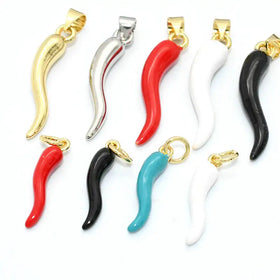 2024 Jewelry Enamel Chili Charm Pendant Necklace Lucky Horn Pendant Necklace Gold Stainless Steel Red Chili Pepper Necklace