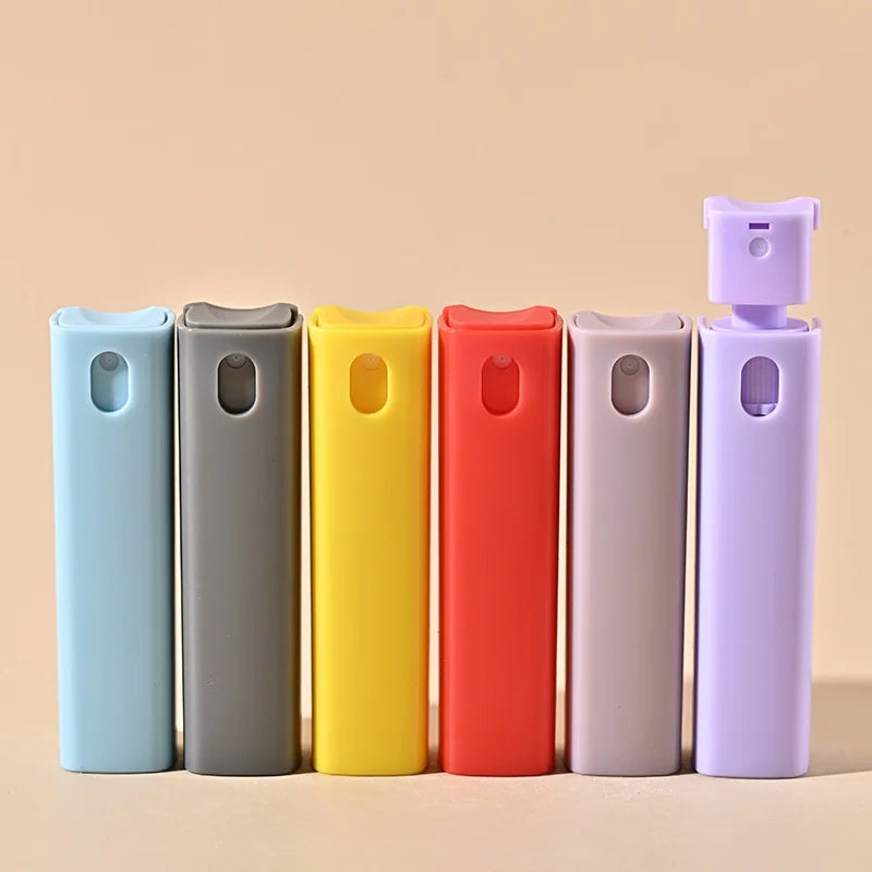 Customize Color Refillable Pocket square Plastic Perfume Bottle Colored Empty Portable 10ml Perfume Bottle Spray