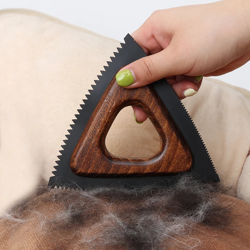 Portable Wooden Triangle Dog Hair Removal Carpet Pet Cat Hair Remover Tool for Car Furniture