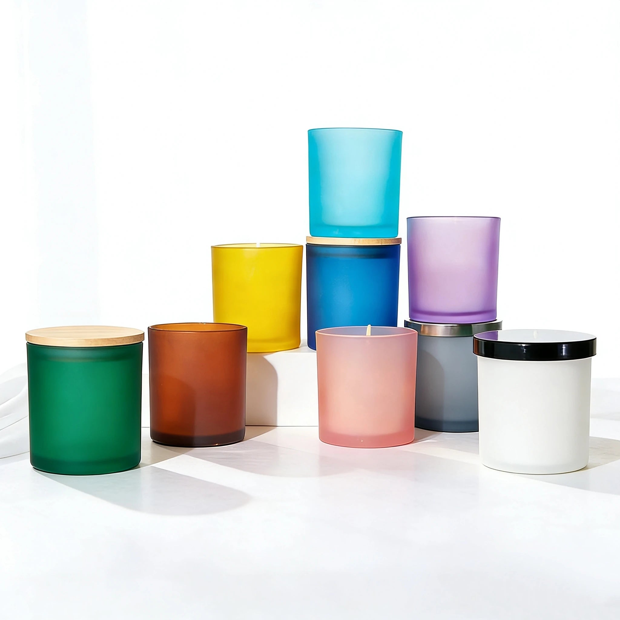 New Design 7oz 10oz 15oz Wholesale White Candle Holders Lanterns Candle Jars Iridescent Luxury Glass Candle Jar with Lid