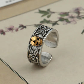 Retro Thai Silver Plated Skull Ring Feng Shui Brave Troops Wealth Lucky Carving Open Adjustable Rings Jewelry for Women Men