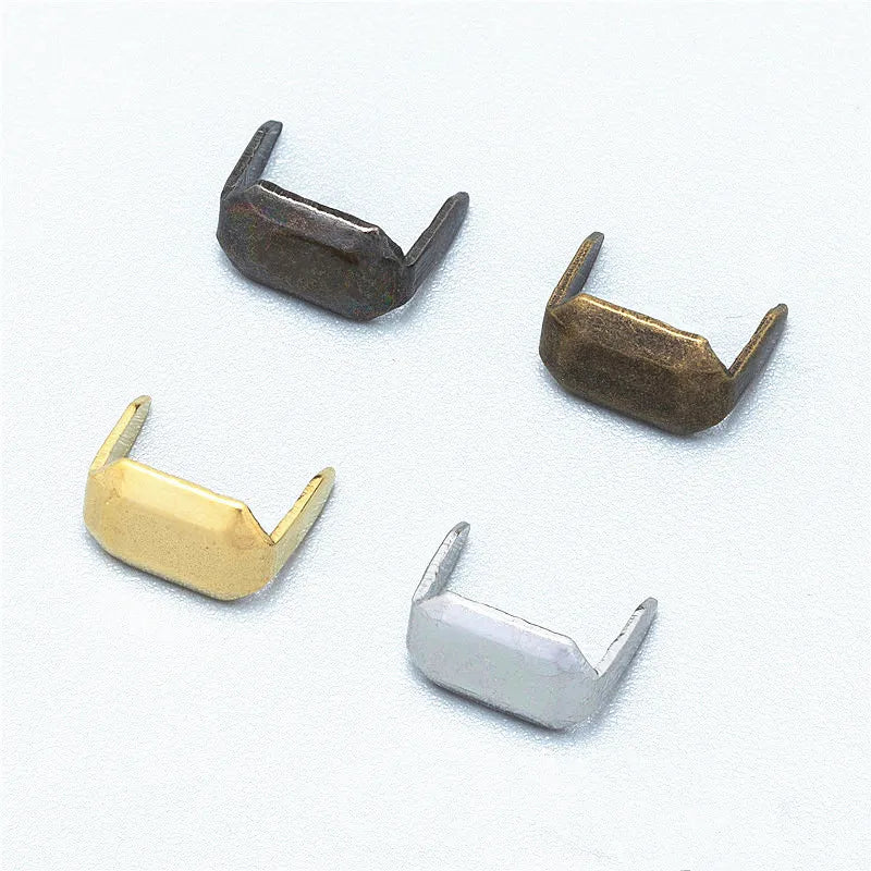 Hot Saple Brass Staples With 2 Prong Claw Rivet for Leather
