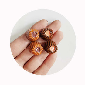 Miniatures 3D Resin Chocolate Dollhouse Mini Candy Dessert Charm 100pcs Flatback Cabochon Customized Jewelry DIY Crafts