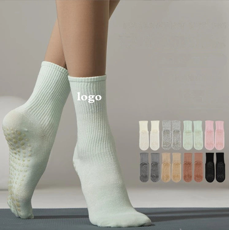 2026 Calcetines De Mujer Non Slip Solid Crew Manufacturer Barre Pink Logo Women Grips Pastel Pilates Socks