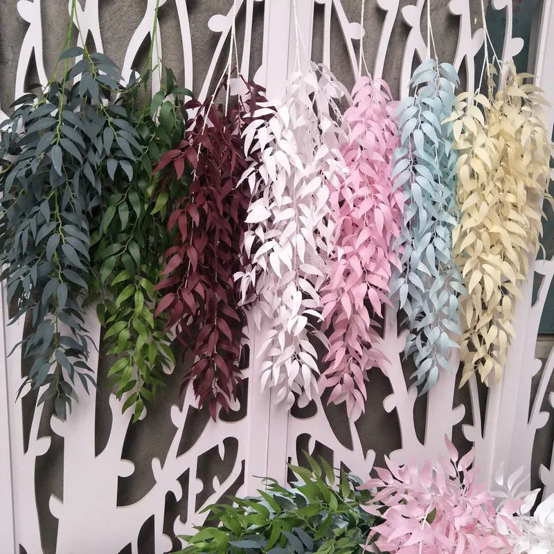 C-GWH003 Artificial Willow Leaves Green Plastic Faux Foliage Wall Hanging Willow Leaves Garland for Home Wedding Decoration
