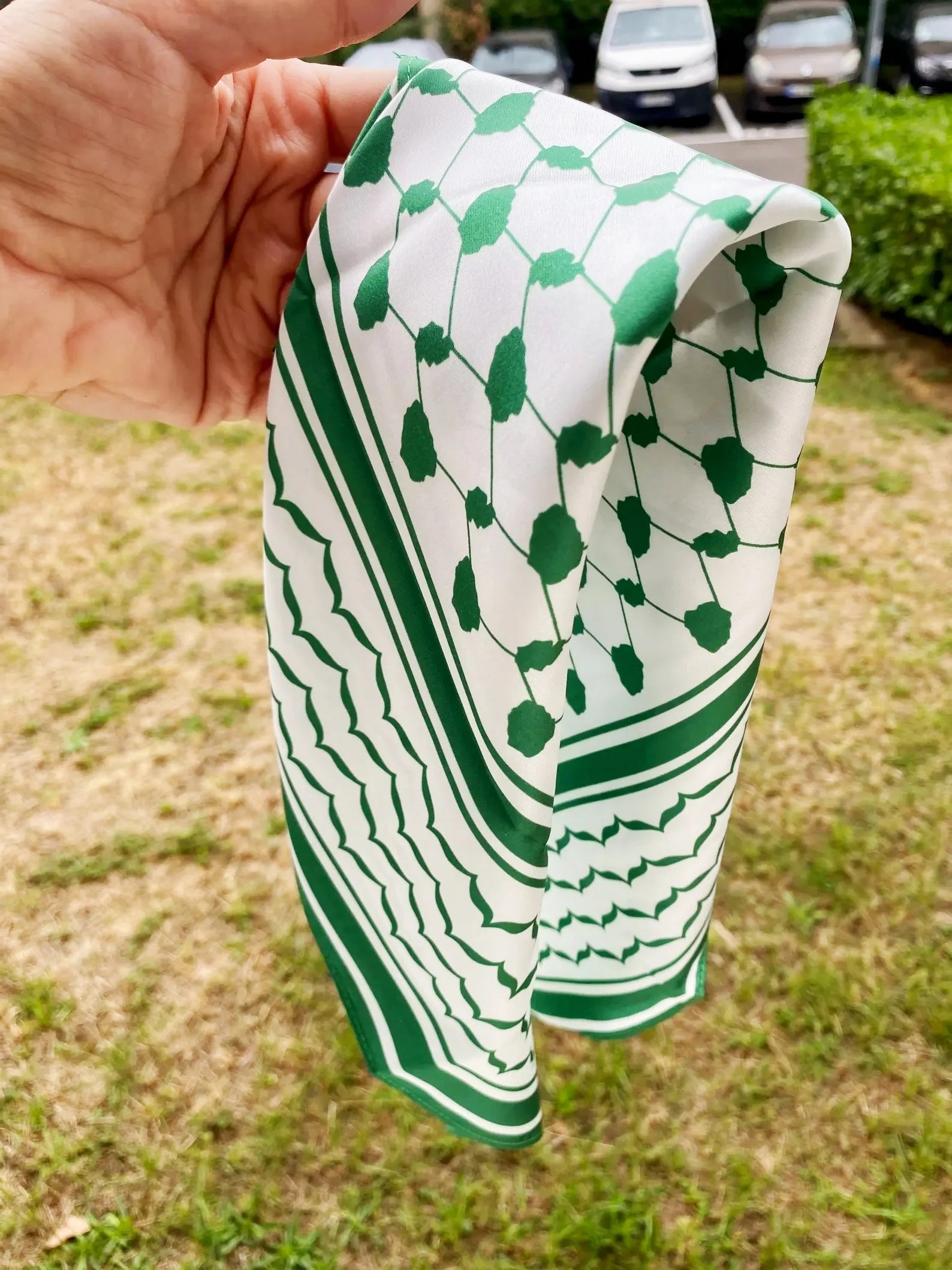 Green Kuffiyah Head Bandana Kuffiyeh Neck Scarf for Palestine Lady Screen Printed Arab Keffiyeh Scarf 53x53cm