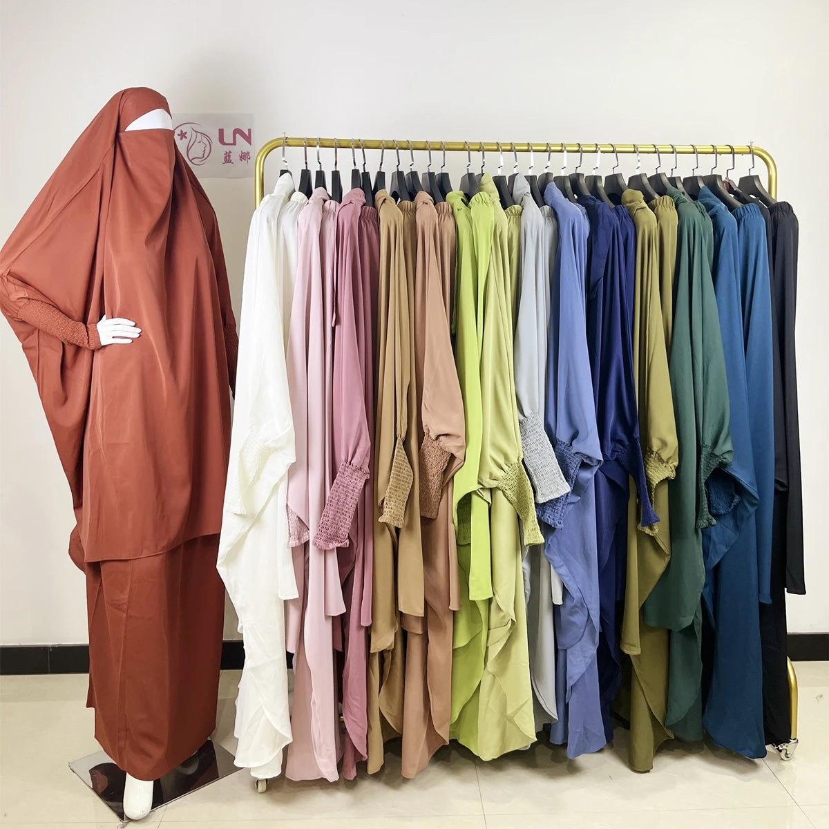 Beautiful Modest Arab Muslimah Dubai Simple 2pcs Long Prayer Dress Khimar Hijab Jilbab Abaya Muslim Clothing Wholesale