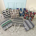 New Fashion Printing National Style Printing Wholesale Ladies Shoulder Bags Tote Bag with Zipper Large Canvas