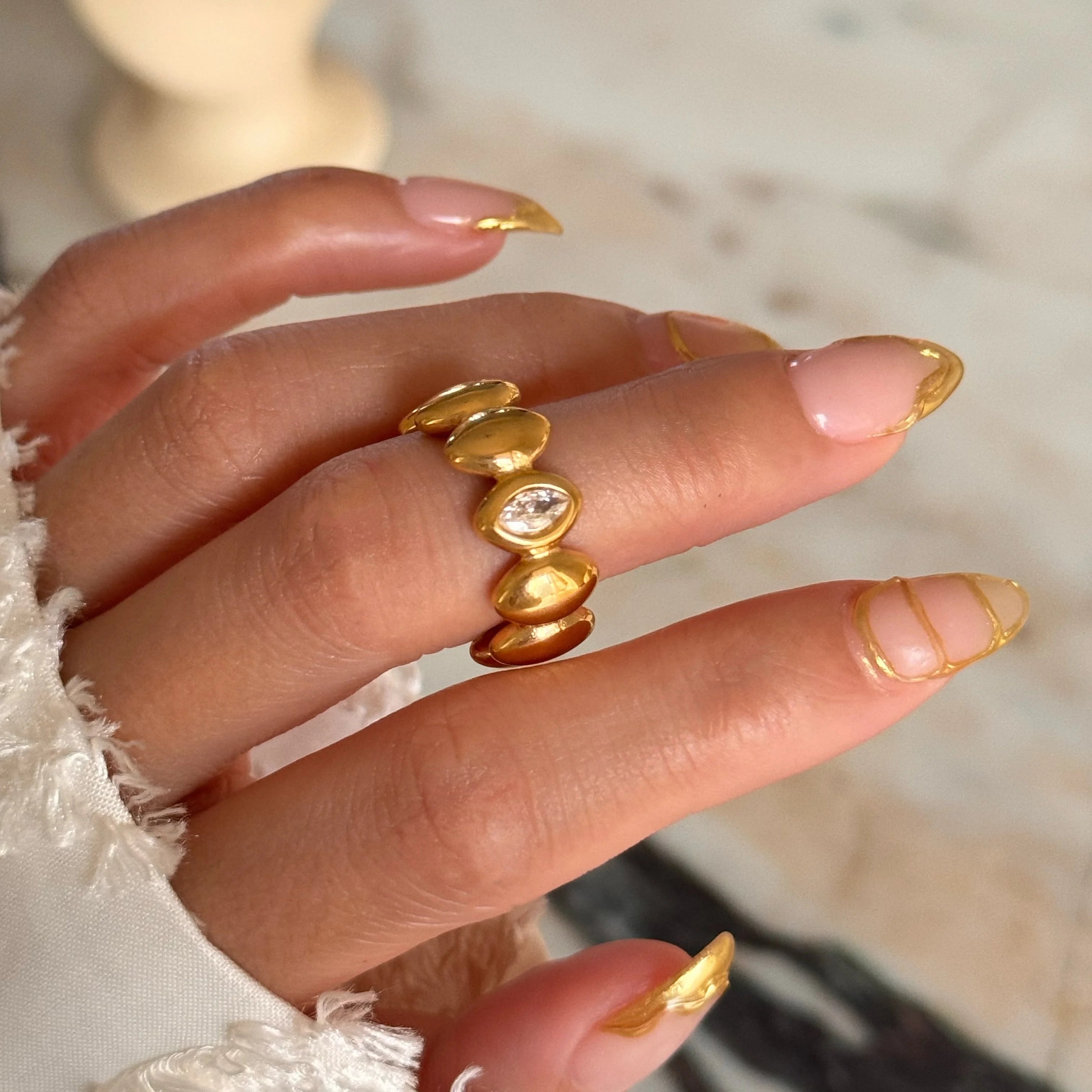 2024 Dazan HOT Winter New Ins Trendy 18k PVD Gold Plated Stainless Steel Clear Horse Eye Zircon Claw Ring Valentine s Day Gift