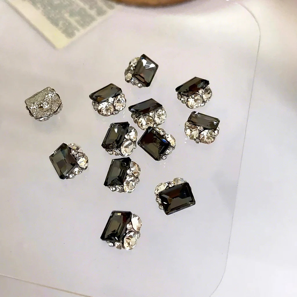 High-End Luxury 3D Stacked Diamond Nail Accessories Rectangular Dan Shaped High-Gloss Light Nail Rhinestones Decorations