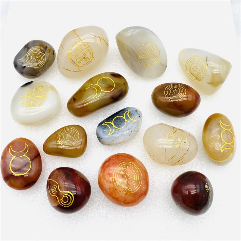 Wholesale natural red agate crystal carnelian healing palm stone