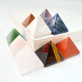 Wholesale Natural Healing Pyramid Chakra Decoration Palm Stone Rose Quartz Crystal Pyramid Crafts