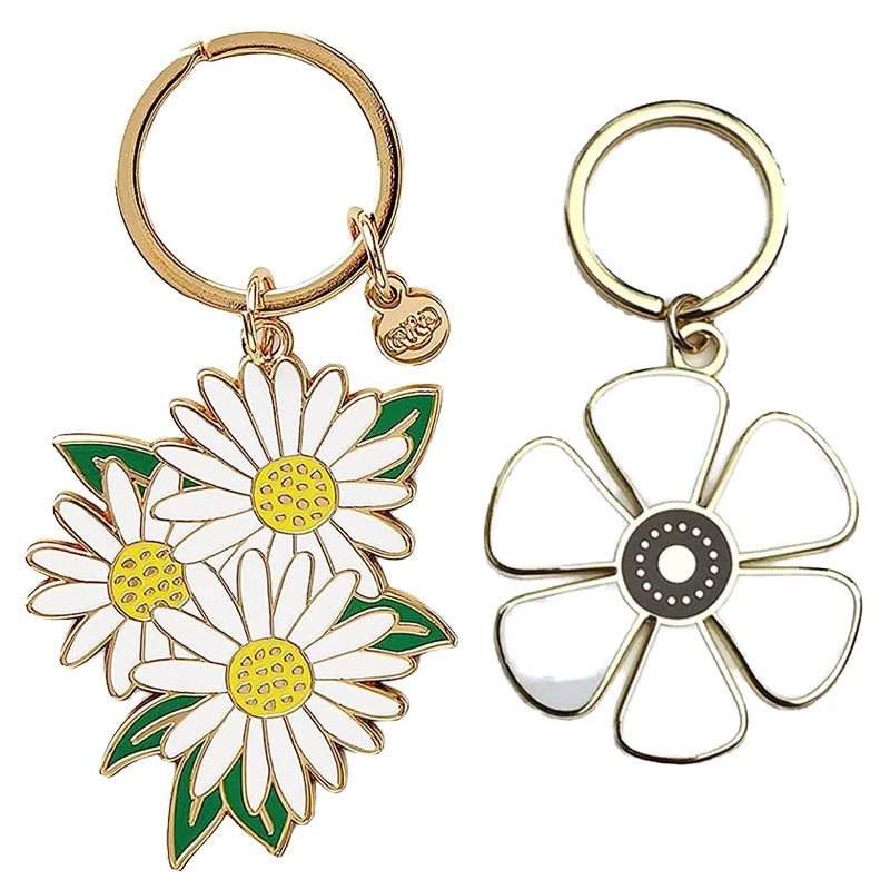 Personalized 2d 3D Zinc Alloy Metal Keyrings Logo Letter Key Chains Custom Enamel Anime Keychain 2025 Graduation Keychain