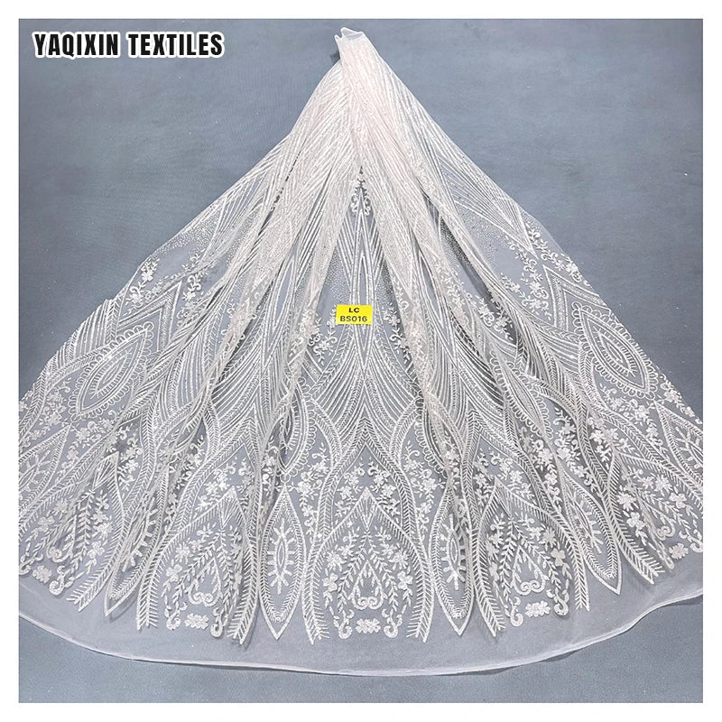 Guangzhou Manufacturer Design Custom Luxurious Pure White Wedding Laces Fabrics Polyester Tulle Bridal Glitter Lace Fabric