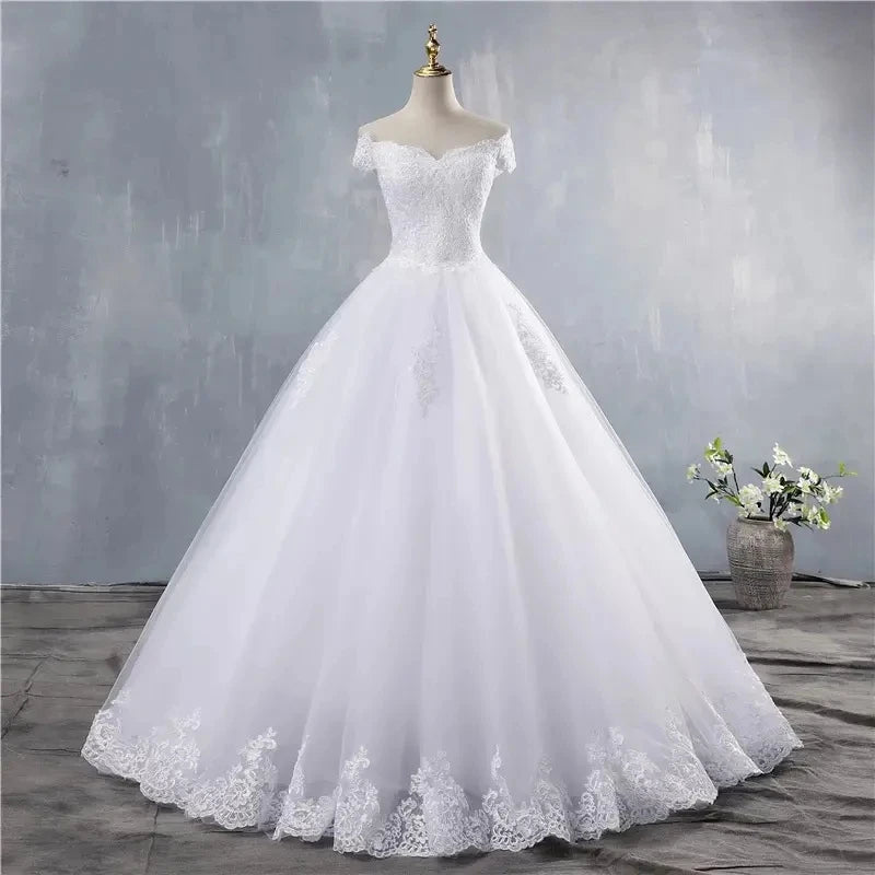 Elegant Lace Embroidered Wedding Dress Wedding Party Banquet Wedding Dress