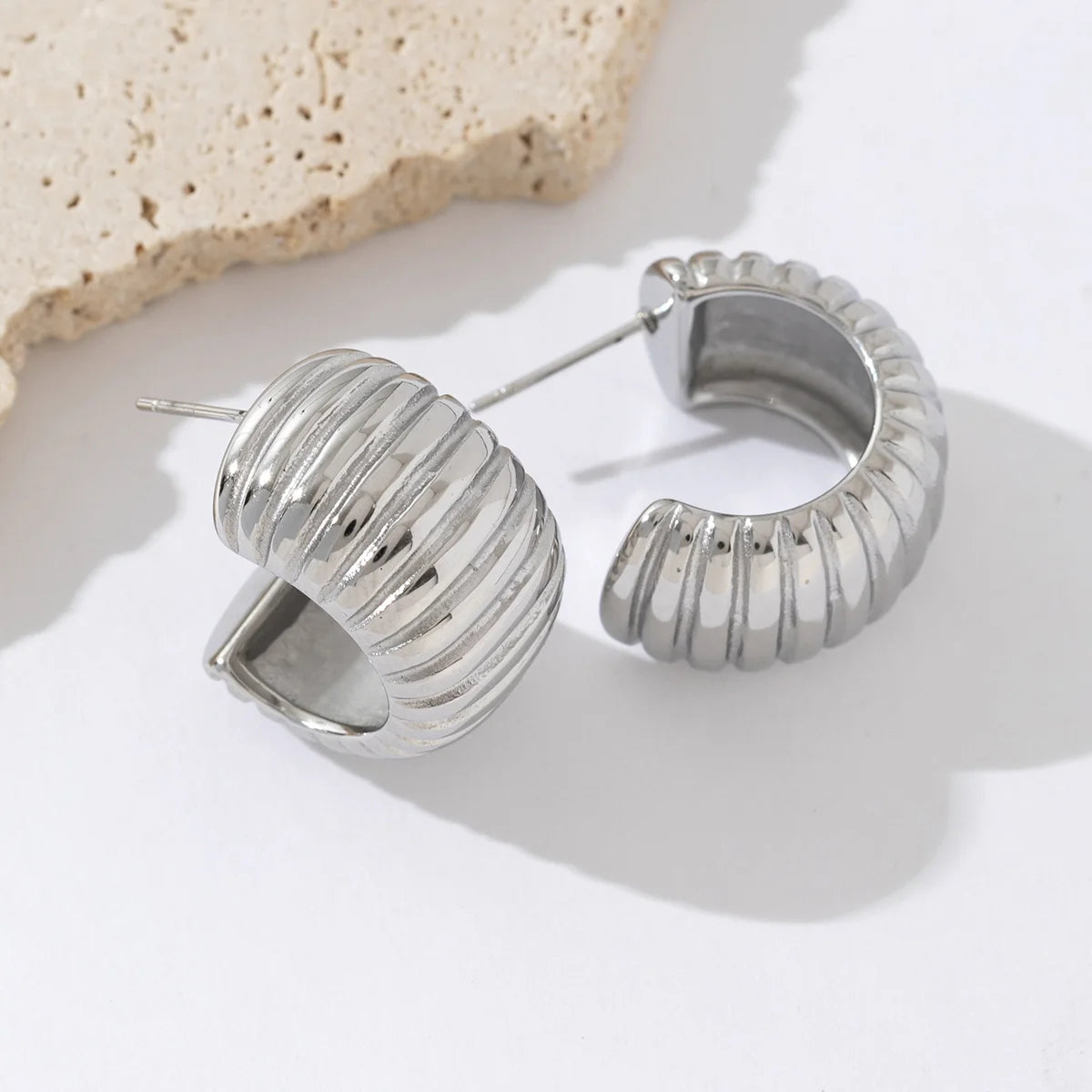 Fashion Jewelry Women Temperament Stainless Steel Waterproof Silver Plated C-shaped Earrings
