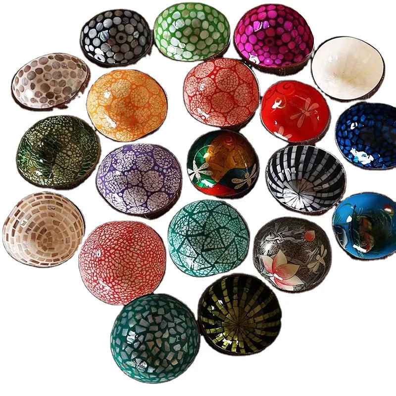 Wholesale Natural Coconut Shell Bowl Lacquer Coconut Bowl Pour Decoration Flower Lacquer Design Coconut Bowl