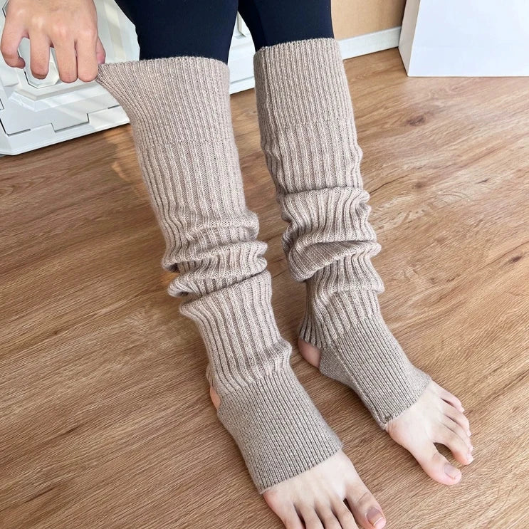 Women's Dance Socks Solid Color Cashmere Imitation  Knee High Knitted Breathable Yoga Pilates Socks for Autumn and Winter