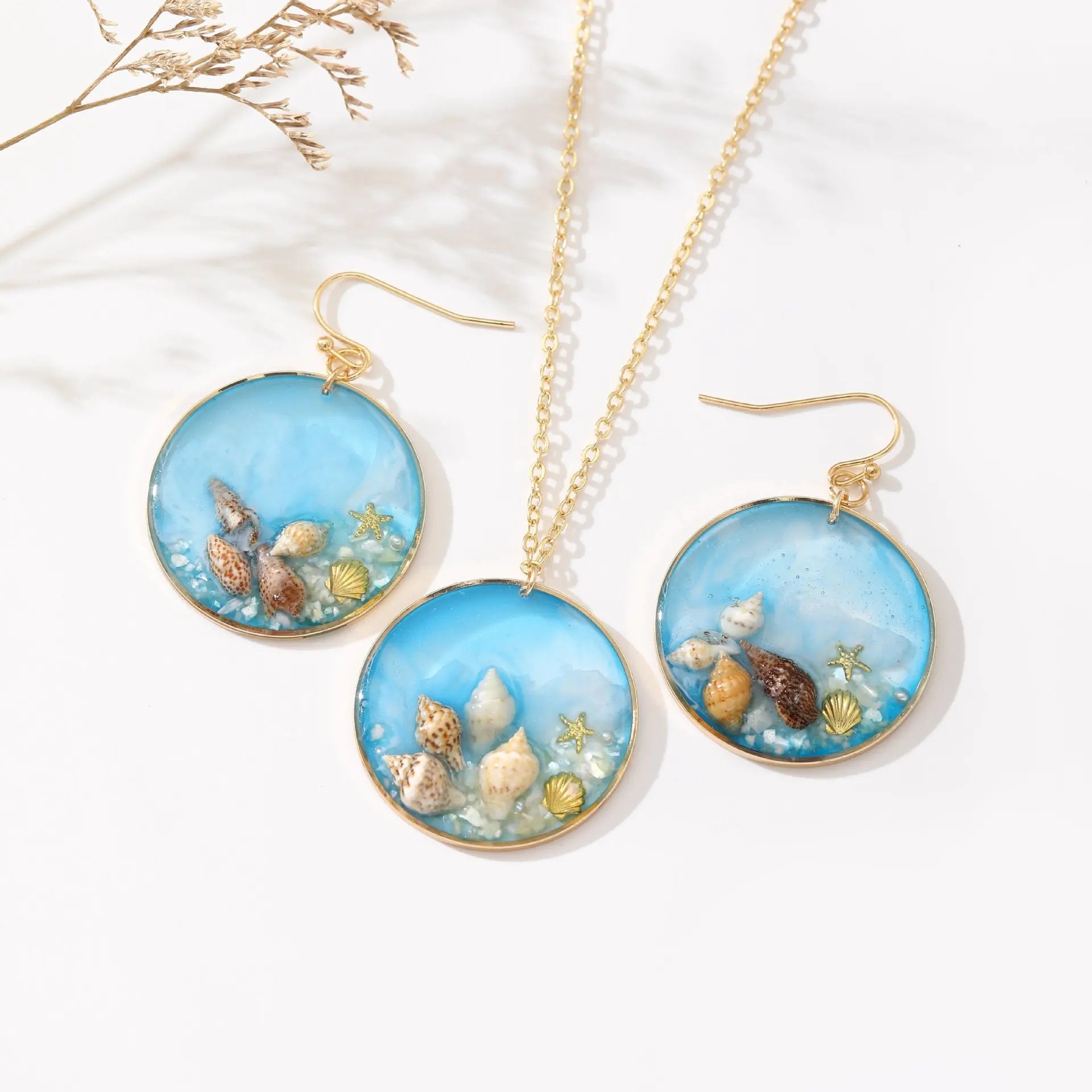 New Bohemian Beach Earrings Conch Starfish Shell Resin Earrings Retro Necklace for Women