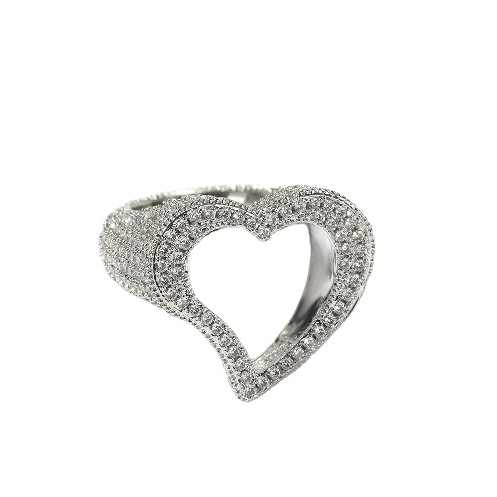 Custom Copper Hollow Out Women Open Heart Ring with AAA Zircons for Fashion Jewelry