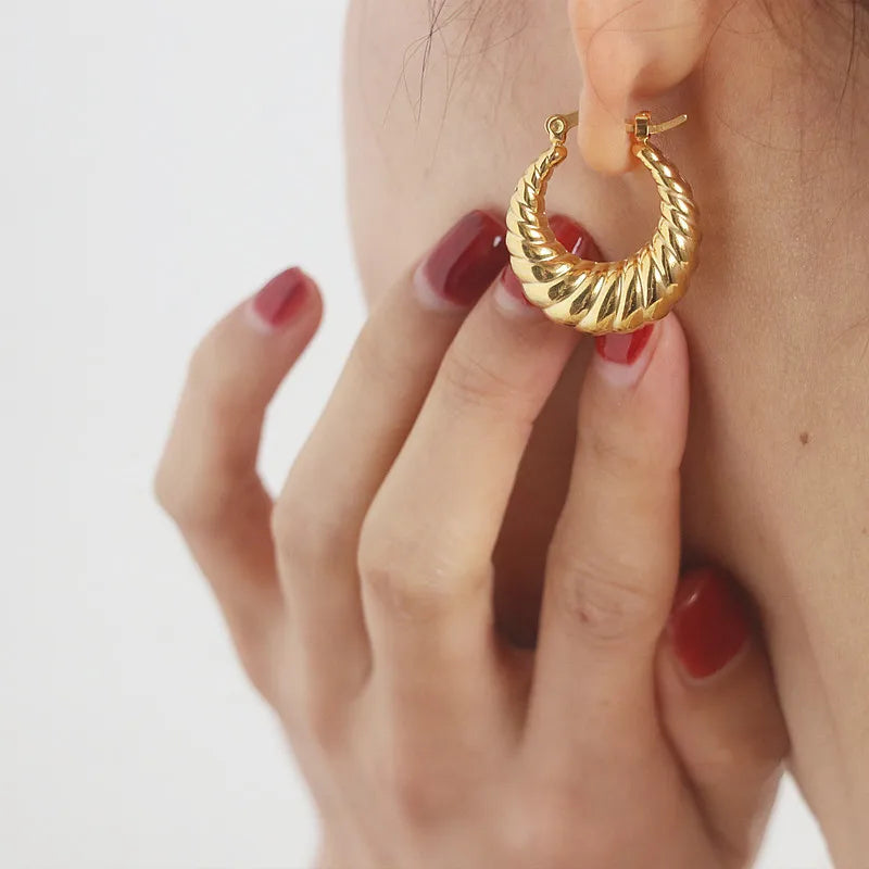 Wholesale Gold Plated Stainless Steel Earrings Chunky Hoop Stud Earrings Hypoallergenic Hollow Women Fine Jewelry Earrings