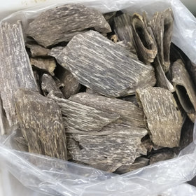 Chen-Xiang Natural Incense Chinese Eaglewood Wood Cuts Dried Raw