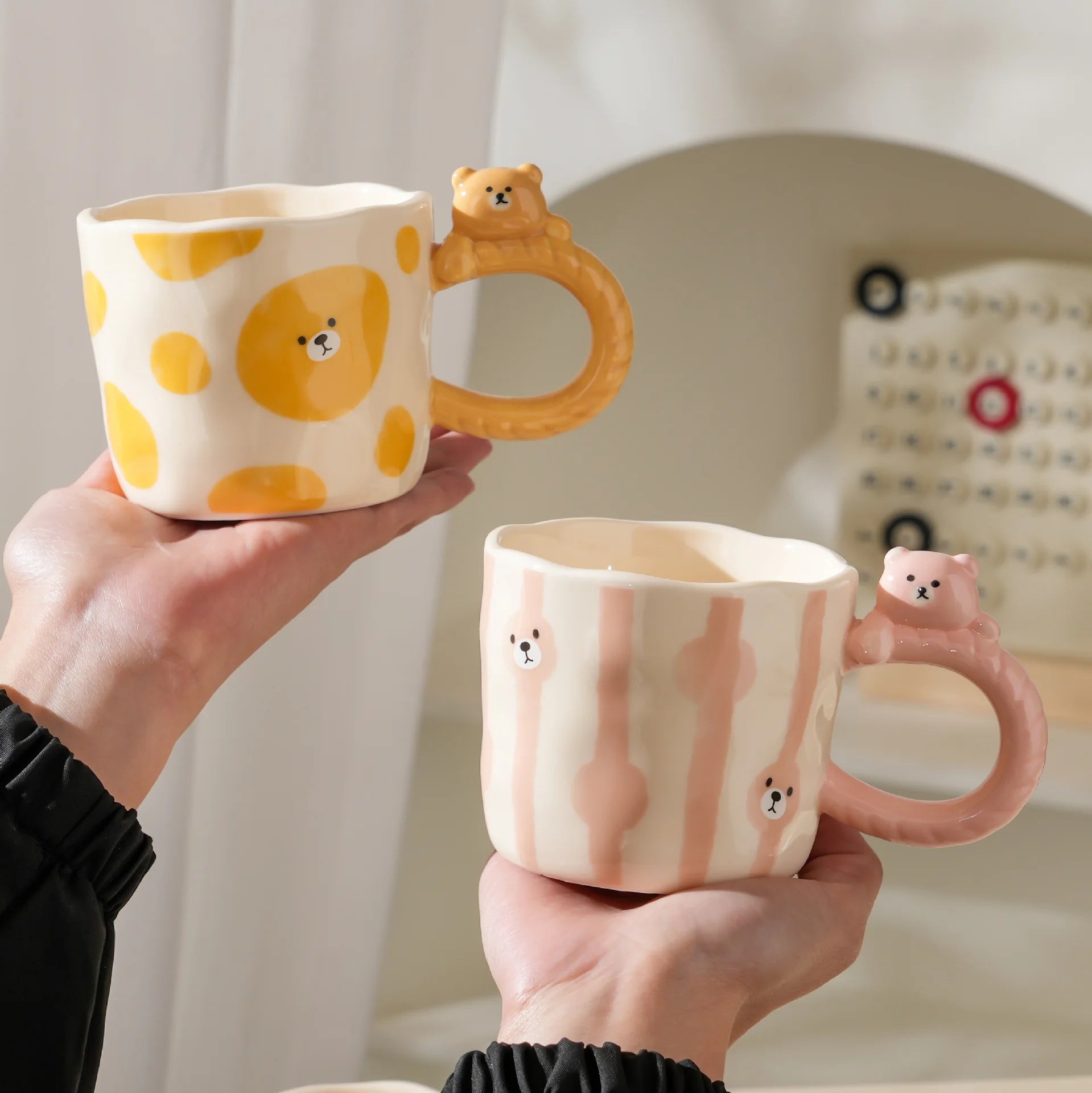 Customized Cartoon 350ml Creative Bear Mug Underglaze Coffee Gift Mug Kids Cute Ceramic Mug
