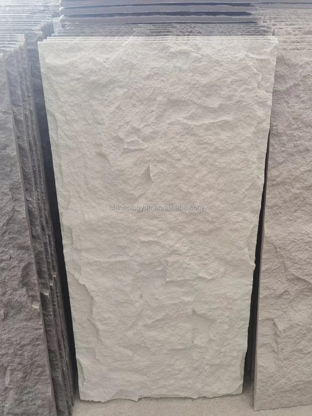 Resilient Waterproof Modern Eco-Friendly Fireproof Lightweight Outdoor Faux Stone Wall Cladding PU Stone Polyurethane Artificial