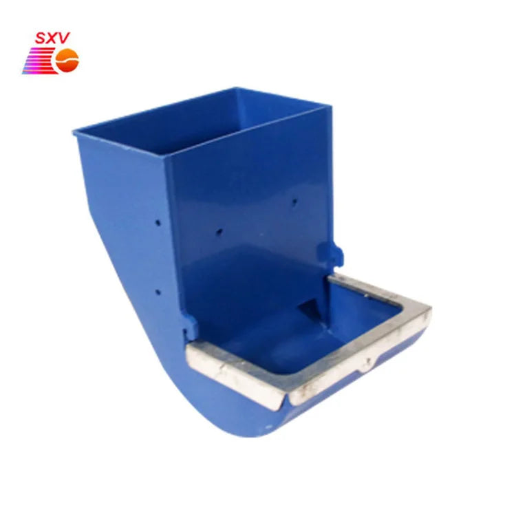 Many Sizes Plastic Farm Equipment Rabbit Feeding Box New Condition Rabbit Food Feeder