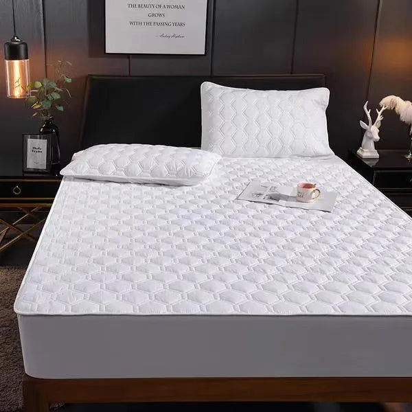 Wholesale YJM Printed Bedroom Adult Bed Mattress Protector Thickened Quilted Waterproof Cover Fitted Sheet by Simmons