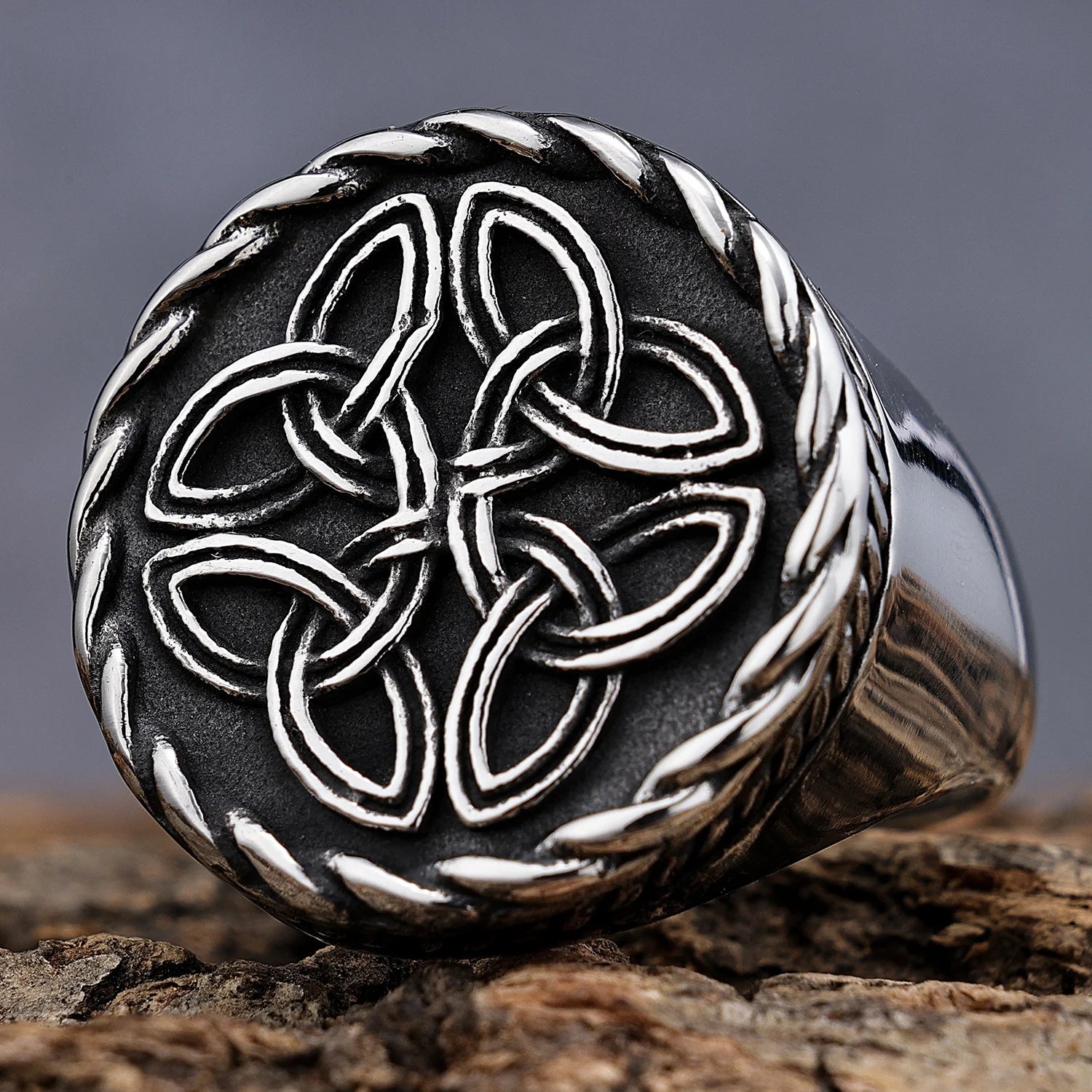 Hip Hop Stainless Steel Vintage Oak Tree Irish Symbol Celtic Dara Knot Cross Signet Rings for Men Women Size 7-13