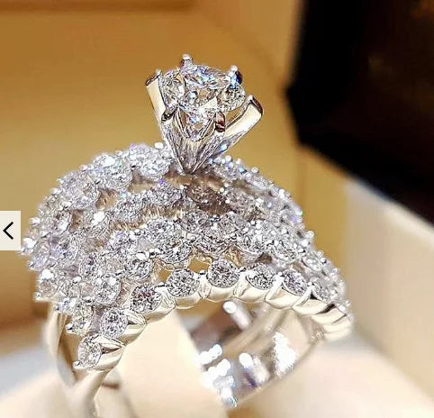 Fashion Jewelry Gift 2Pcs/Set Luxury CZ Crystal Rings Sparkling Crystal Zircon Wedding Ring Set Engagement Rings for Women