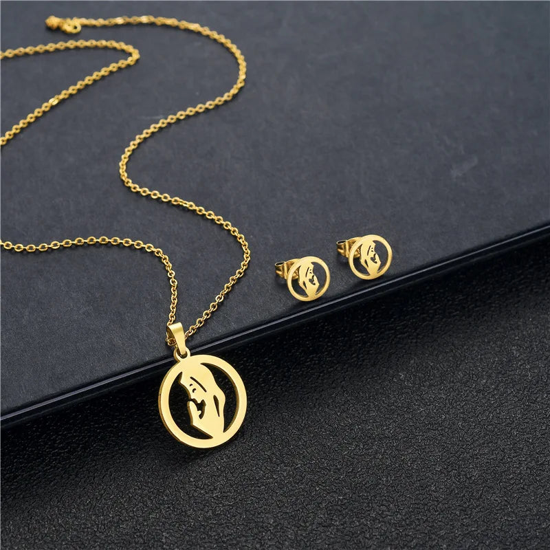 Cheap New Cross-border Mom Gift Stainless Steel Necklace Earring Set Wholesale Collarbone Chain Two-piece Set Accessories