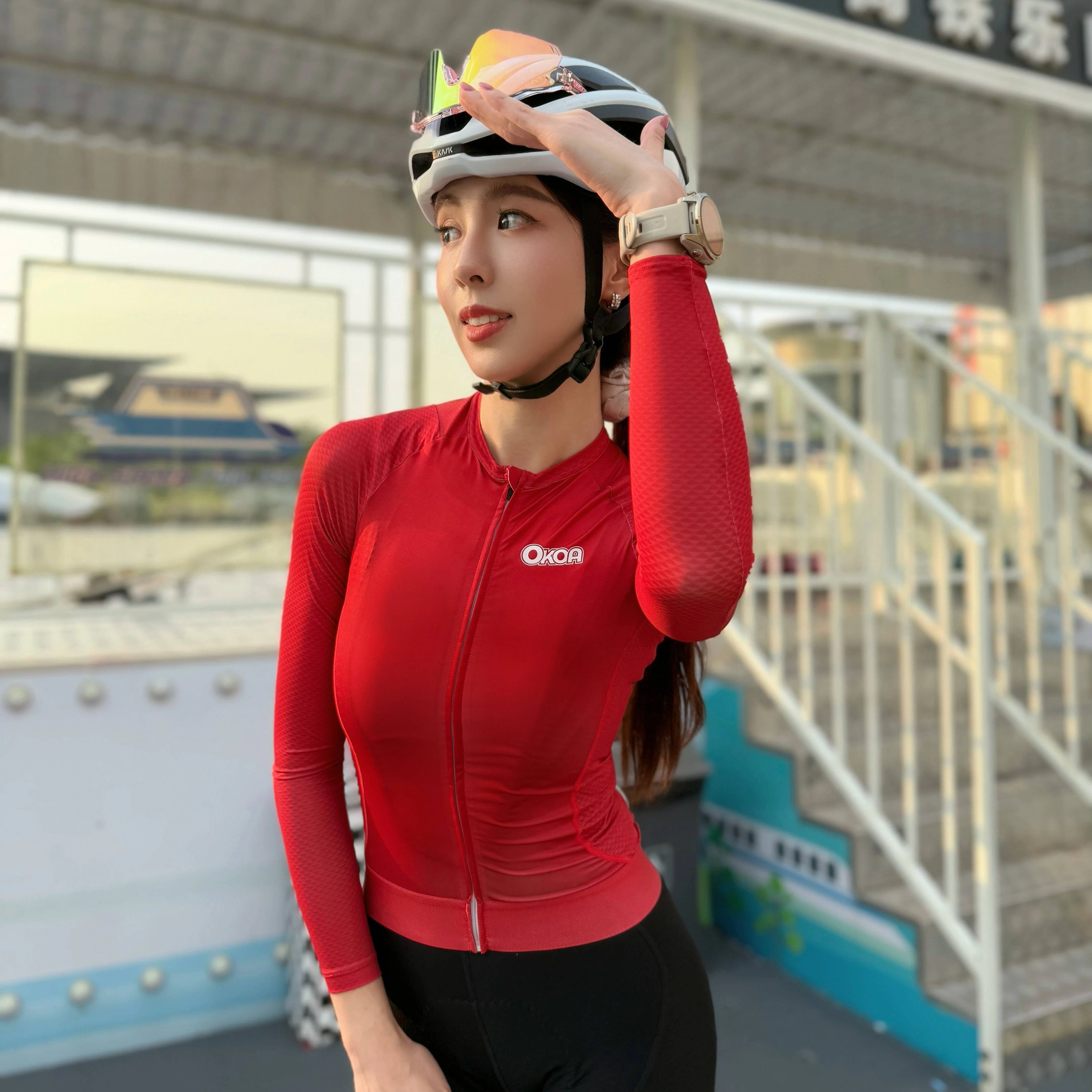 OEM Breathable and Sweat-wicking Function Jersey Customized Long Sleeve Women Cycling Jersey