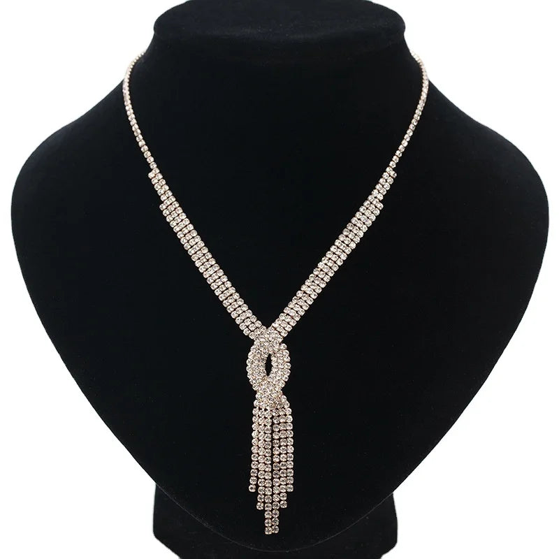 Elegant Vintage Gold Plated Y-Shape Tassels Necklace for Women for Wedding Parties or Anniversaries Fashionable Bride Gift