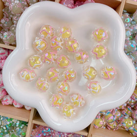 Hot Sale Acrylic Beads Cute Hand Drawn Graffiti Heart Strawberry Cloud Star Round Square Shape Bead for Diy Jewelry Accessories