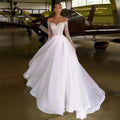 13063#Bohemian A-Line Wedding Dresses Sheer Boat Neck Long Sleeves Pleated Boho Soft Organza Lace Applique Wedding Bridal Gown