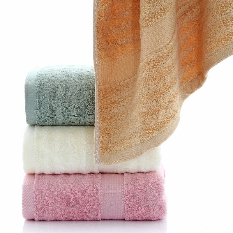 Wholesale Custom 100% Bamboo Fiber Organic Terry Beach Bath Towels Antimicrobial Embroidered Logo for Hotel Home Use Adult Set