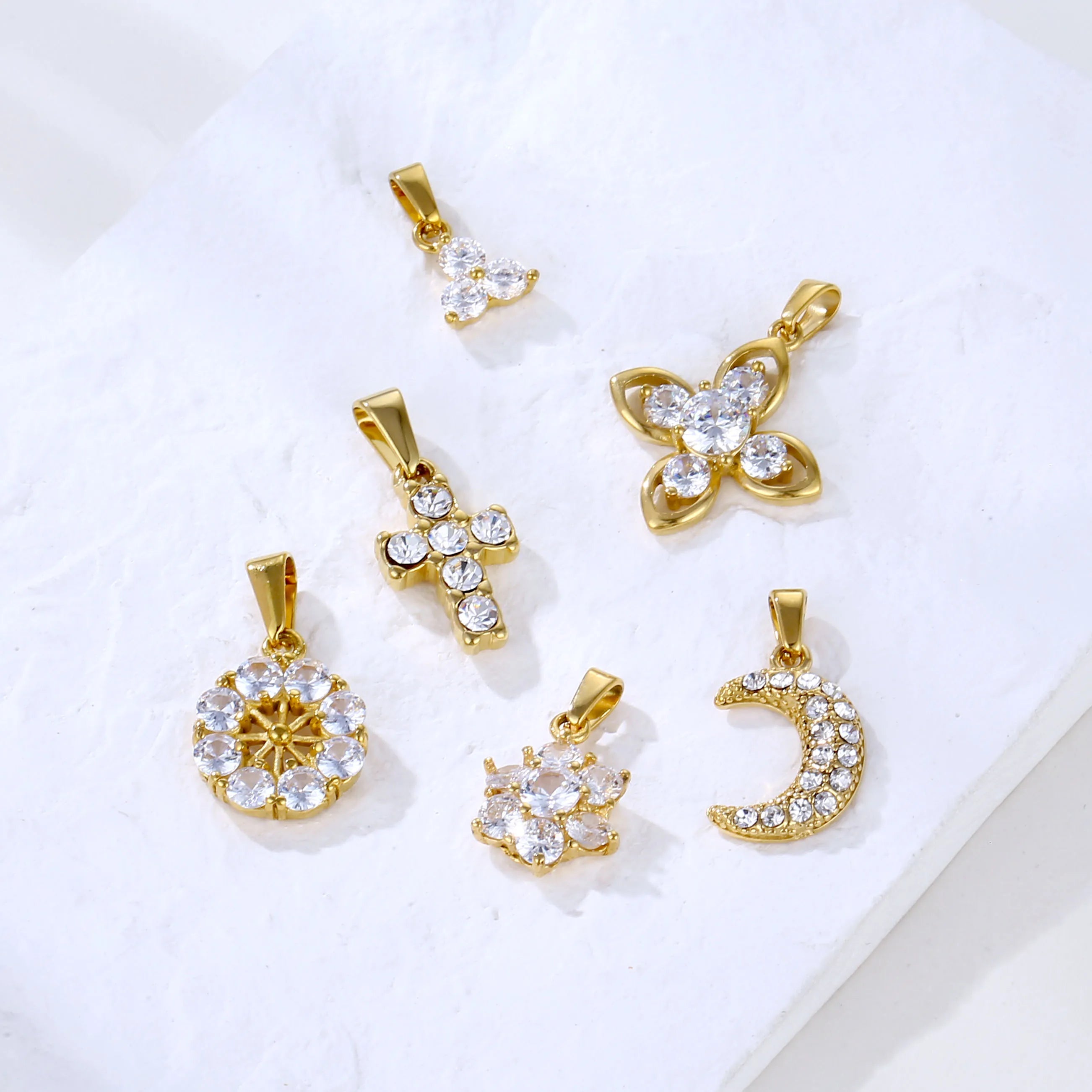 Crystal Diamond Christian Jewelry Crescent Moon Flower Gold Pendant Stainless Steel Chain CZ Micro Pave Cross Pendant Necklace