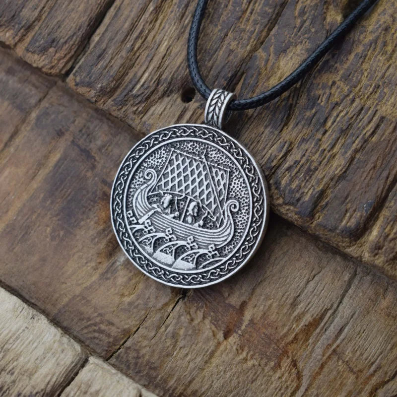 Viking Battlefiled Boat Pirate War Ship Pendant Necklace Vintage Nordic Jewelry