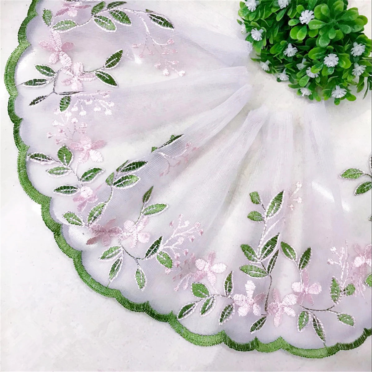 1 Yard Floral Flower Embroidered Green Lace Trim Ribbon Sewing Applique Clothing Dress DIY
