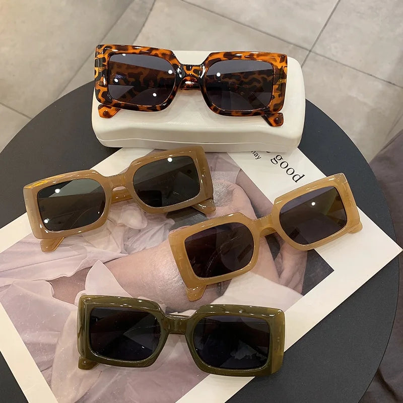 Wholesale Rectangle Sun Glasses Women Fashion Street Photo 2023 Retro Square Plastic Frames Sunglasses