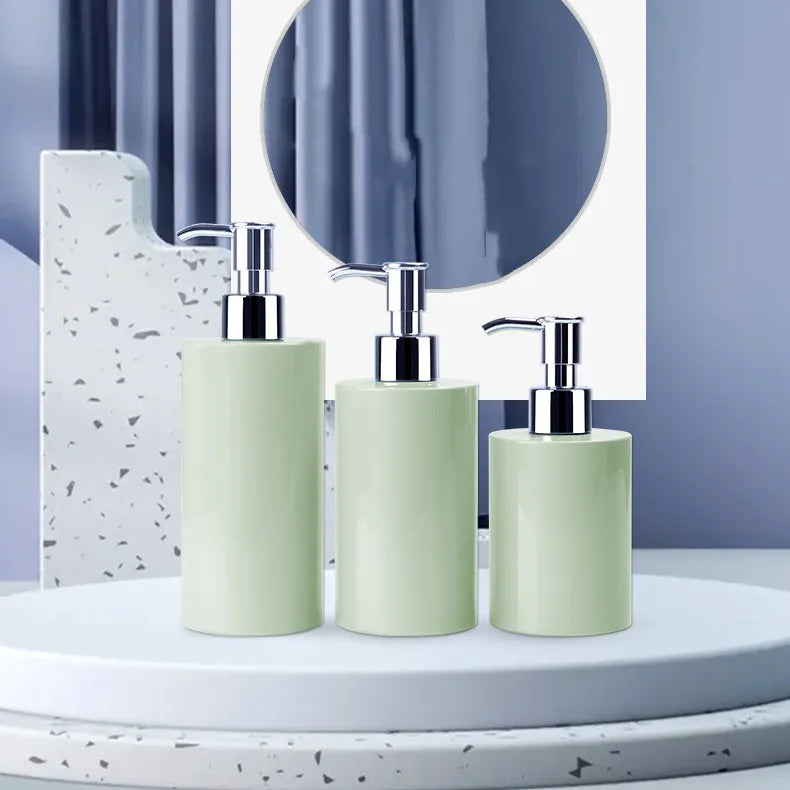 Luxury 250ml 300ml 200ml Green Empty Conditioner Shower Gel Plastic Packaging Pet Flat Shoulder Shampoo Pump Bottle