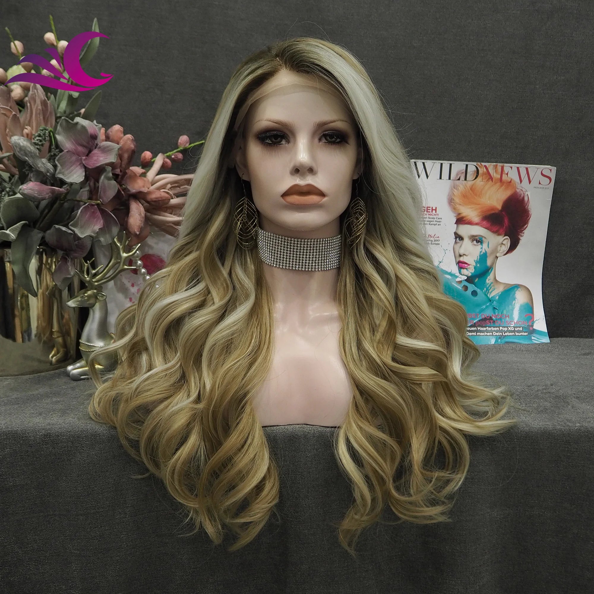 Celebrity Burnette Honey Blonde Highlight Colorful Pre-plucked Natural Hairline Synthetic Wig for Daily