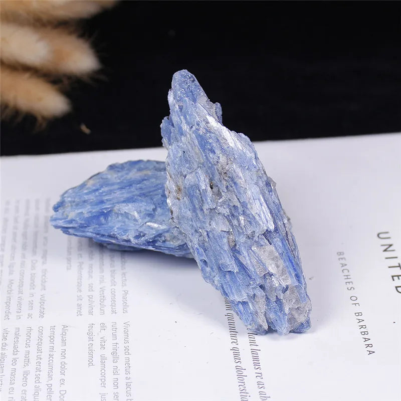 Hot Sale Natural Rough Blue Quartz Crystal Raw Calcite Spicement Stones for Home Decoration